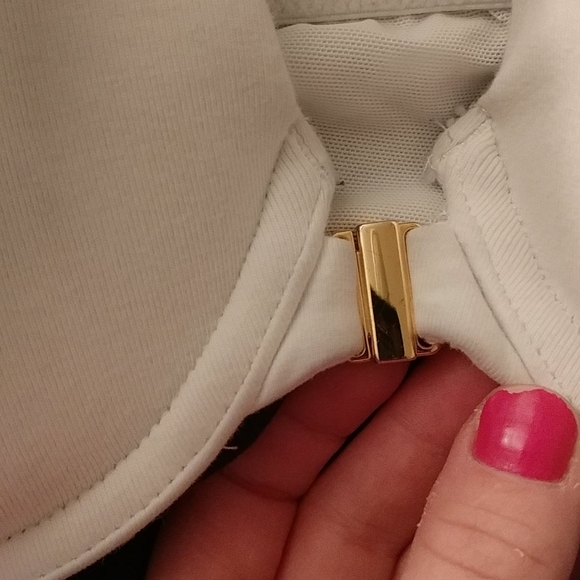 Front close white cotton bra - Picture 3 of 4